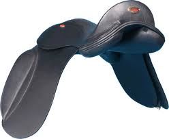 dressage saddles: Strada Luneville